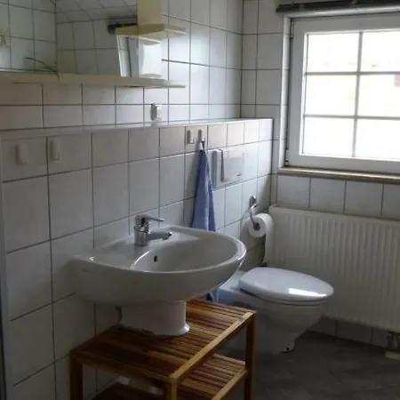 Ferienwohnung 1, Neuendorf - Hiddensee *