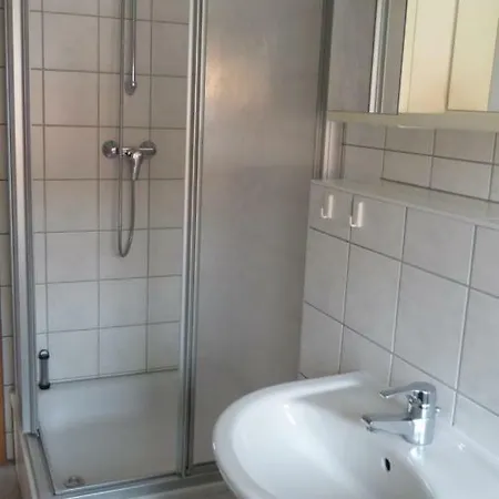 Apartment Ferienwohnung 1, Neuendorf - Hiddensee *
