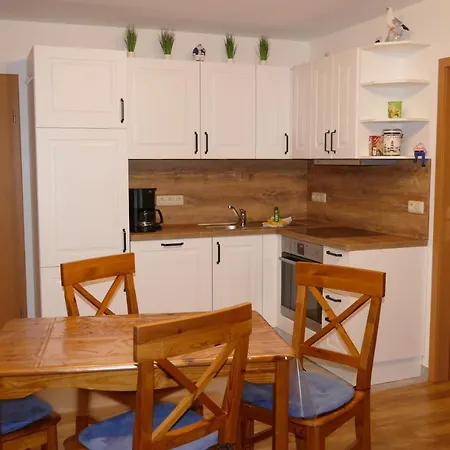 Ferienwohnung 1, Neuendorf - Hiddensee